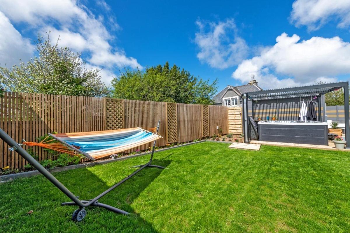 Maison Renovee Spacieuse A 10 Min Des Plages Lannilis